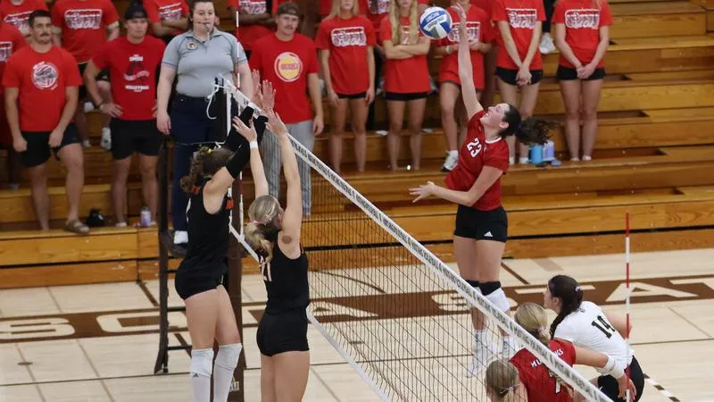 No. 12 SMSU defeats Jamestown in four sets in 'Red Out' match