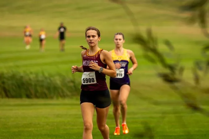 Widell Paces Cougars at Tricia Serres 4K