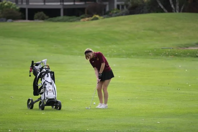 Wiley Leads Cougars at UMAC Championship