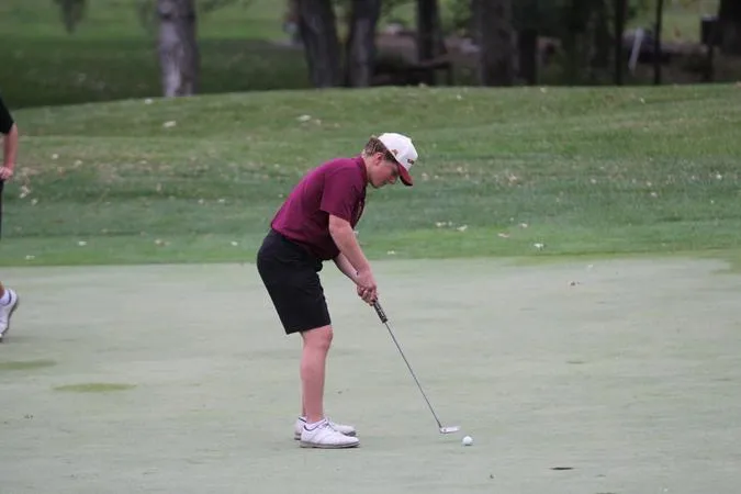 Men's Golf Has Best Finish at UMAC Championship in 12 Seasons