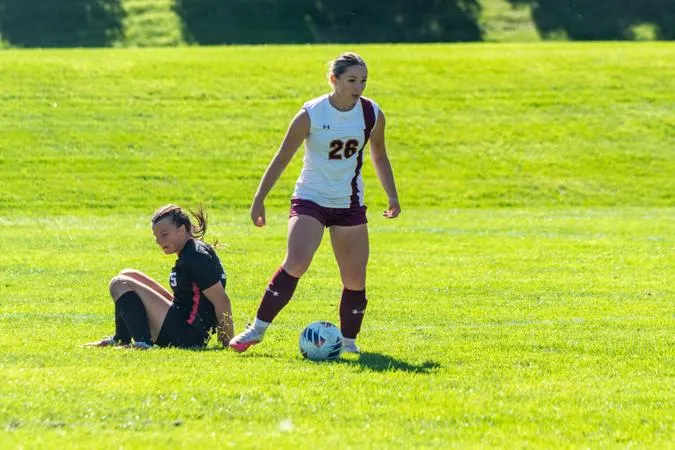 Women's Soccer Drops Conference Game at Martin Luther