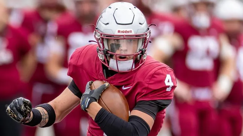 Pipers Show Fight In Loss With Undefeated Cobbers