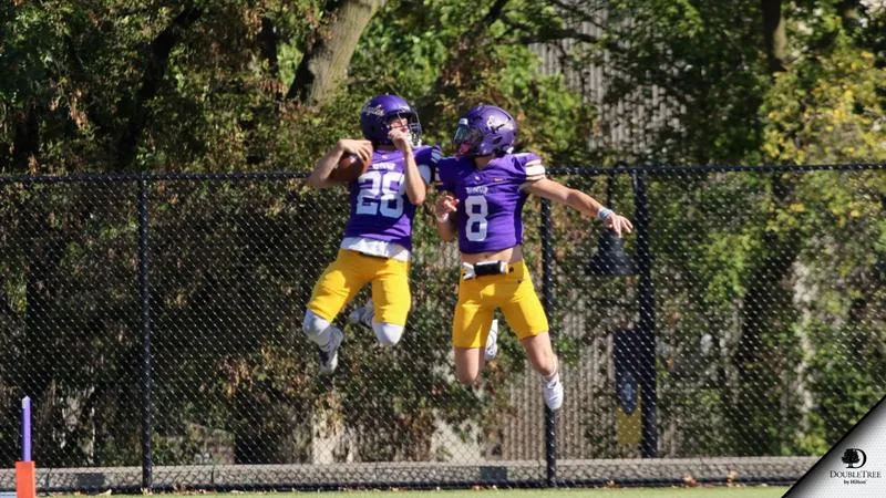 Eagles Score 46 First-Half Points in Homecoming Rout