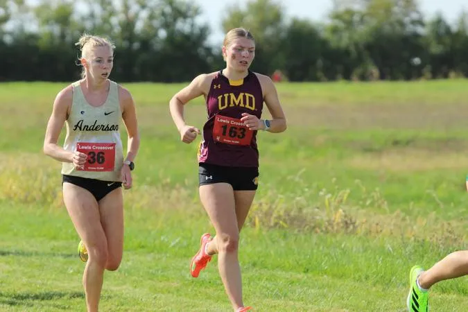 Bulldog Cross Country Teams Finish Strong at Lewis Crossover
