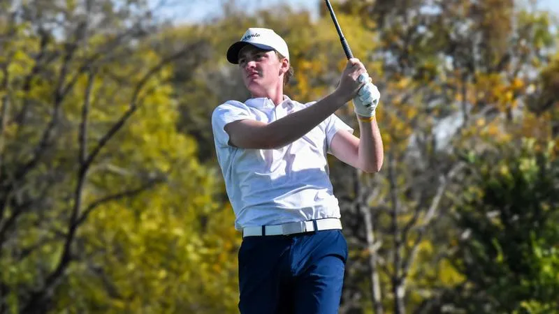 Johnnies Move Into Third After Round 2 at MIAC Championships