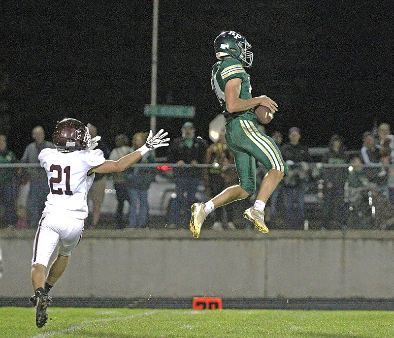 Football: Strand's Trojans Win Fourth Straight, Top Chatfield 28-14