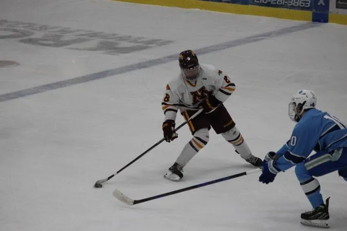 Golden Eagle Hockey Heads to Fargo for their First Conference Matchup