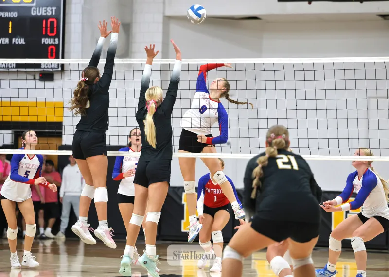 Lady Pates finish busy volleyball schedule 2-5