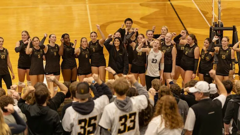 Oles extend streak of garnering votes in AVCA national poll