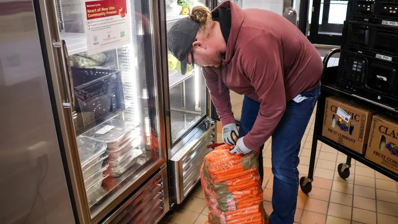New Ulm's public library feeds minds and now, stomachs
