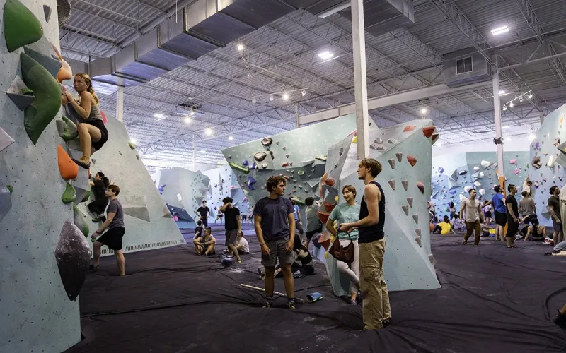 Bouldering Project Brings Biggest Climbing Competition Yet to St. Paul