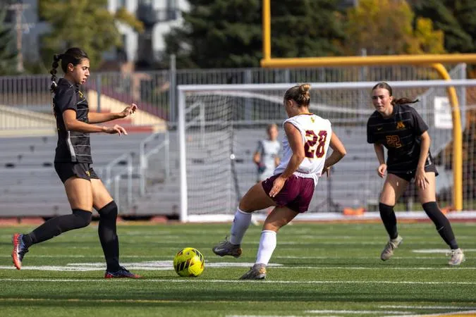 UMD Soccer Makes Last Regular Season Road Trip to Concordia-St. Paul and Winona State