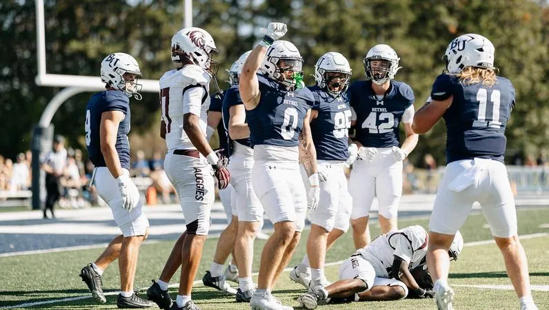 PREVIEW: No. 15 Royals Set to Face Oles On The Road