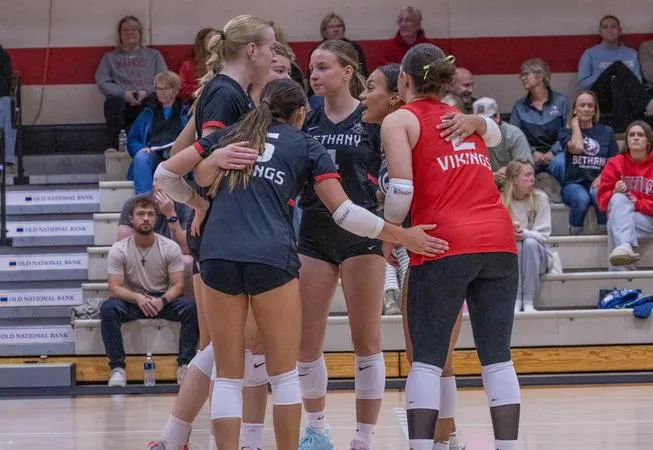 Volleyball sweeps North Central