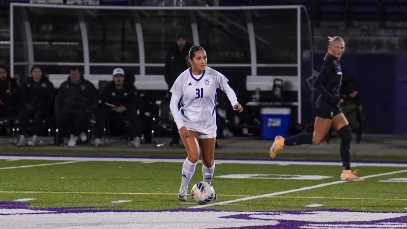 Warriors Score Late but Come Up Short Against Bemidji State