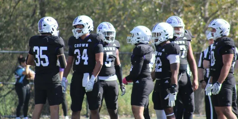 Polars Fall 27-12 at Greenville