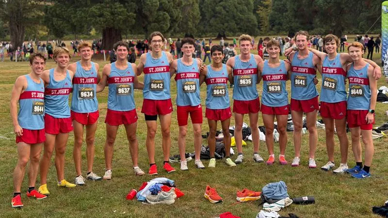 SJU Finishes Ninth at Linfield Behind Stencel's Record Run