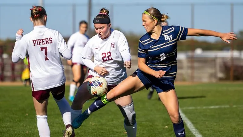 Kvant's First-Half Goal Lifts Royals Past Hamline, 1-0