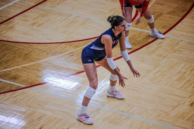 Ayla Olson Earns 500 Kills in MIAC Battle against Bennies