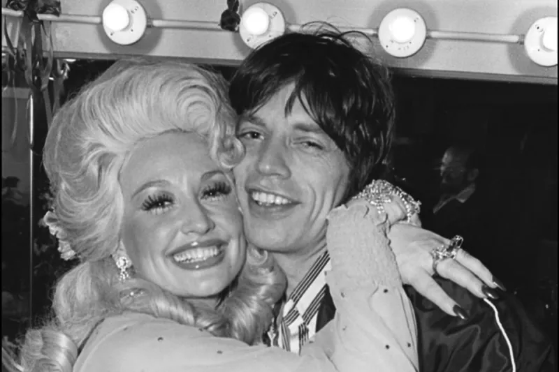 Rarely Seen Photos of Dolly Parton With Her Famous Friends in the 1970s
