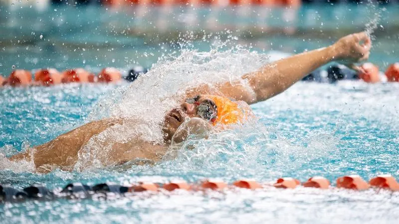 Men's Swimming & Diving: Scots Compete at MIAC-WIAC Border Battle in First Meet of New Season