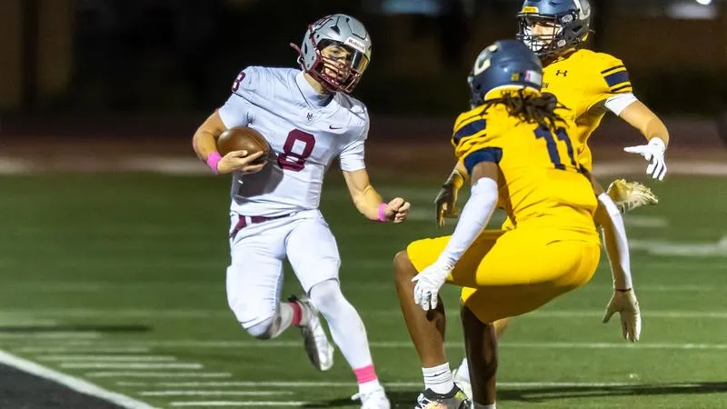 Pipers Offense Posts Impressive Stats in Close Loss To Carleton
