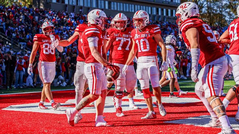 Johnnies Slip to No. 3 in D3football.com Poll, Move Up in NPI