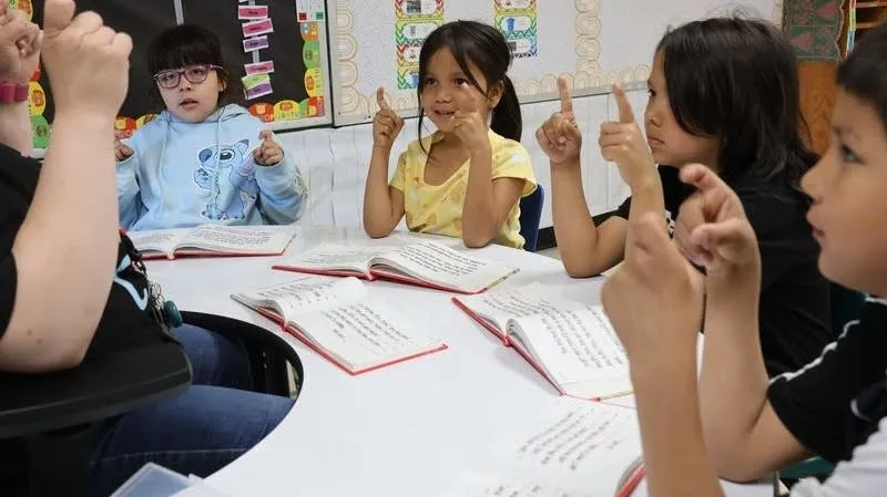 Reading program boosts Minnesota tribal school students