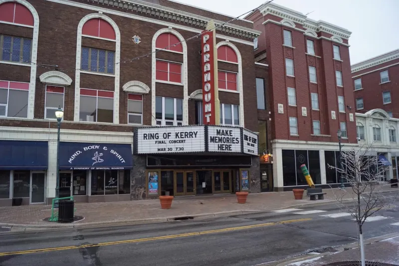 Hidden In Plain Sight Brings Overlooked Neighbors Into Spotlight At Paramount Center