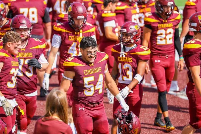 20-Tackle Game Earns Saenz D3football.com Team of the Week Honors
