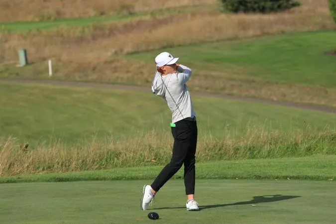 Mavericks Wrap Up Washburn Invite in Tie for Eighth