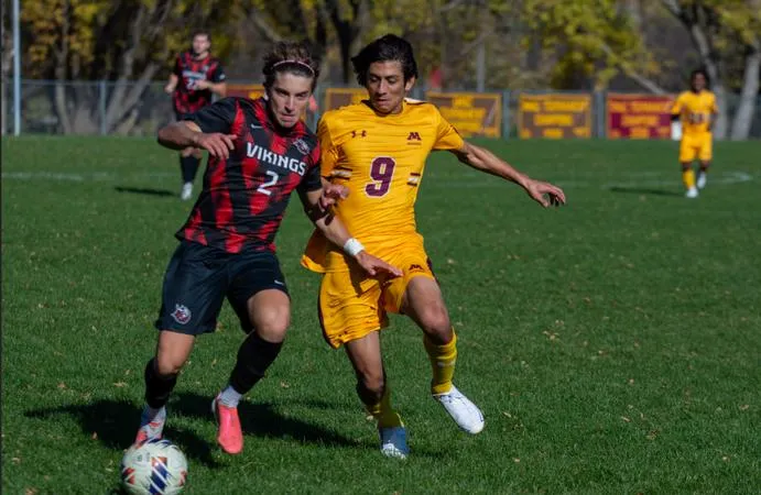 Men's Soccer Earns Postseason Berth After Seventh Straight Win