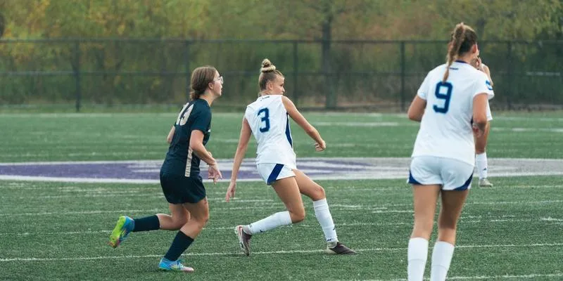 Reimer, Starkey Lead Polars to Crucial 2-0 UMAC Victory