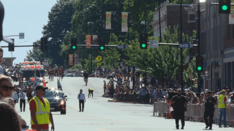 Led by Gold Star mother Sherry Wyatt, Columbia's second annual parade draws thousands