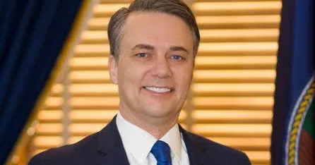 Former Guv Colyer Gives Up Campaign For Kansas Guv: MAGA OR NOTHING?!?