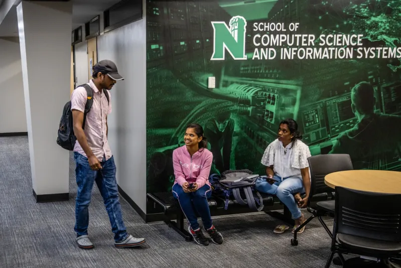 Blog: Is Computer Science a Good Major? CS Degree Benefits