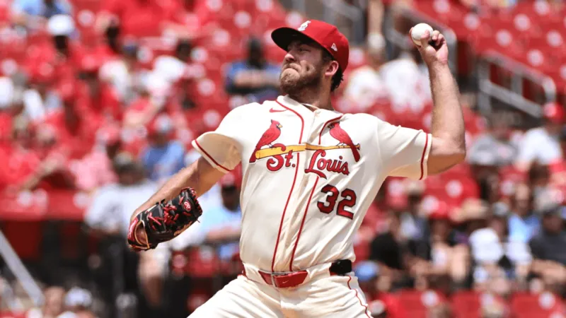 Lars Nootbaar's 8th inning HR lifts Cardinals over Reds 6-5