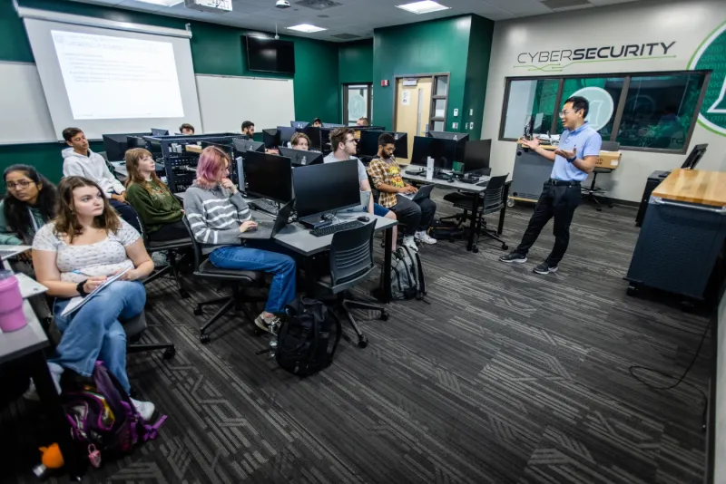 Blog: What Do Computer Science Majors Do? Degree Overview