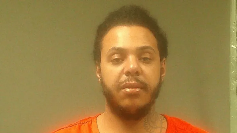 Suspect stays jailed without bond after hearing in Kayla Huff murder case