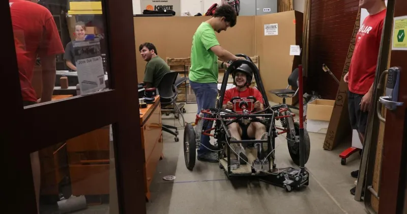 SIUE Solar racing team prepares to compete in nationals for the first time in years