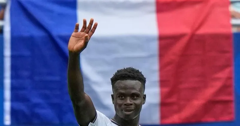 Saka's hat trick lifts England past Mbapp and France 6-4 in wild World Cup third-place game