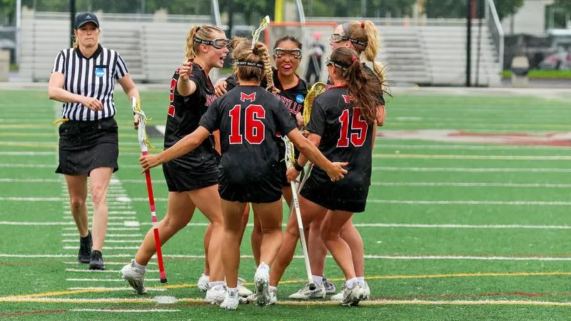 Women's Lacrosse Claims IWLCA Academic Honor Squad and 10 Saints Chosen for Acadmic Honor Roll
