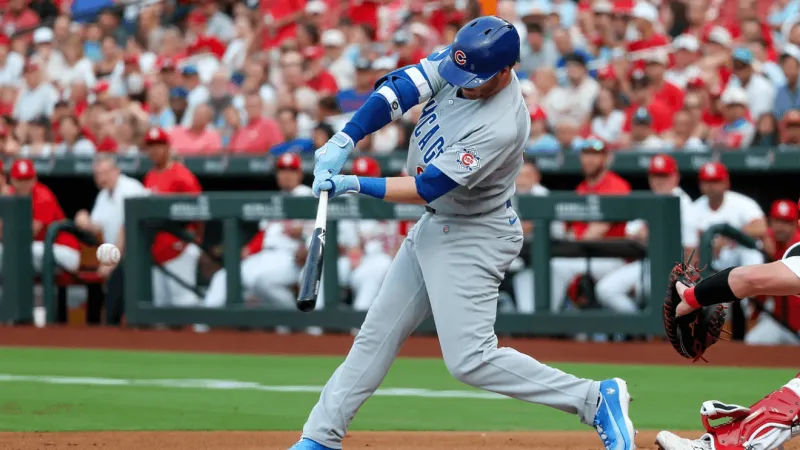 Cubs race to an early 7-run lead on the way to a 10-2 win over the Cardinals