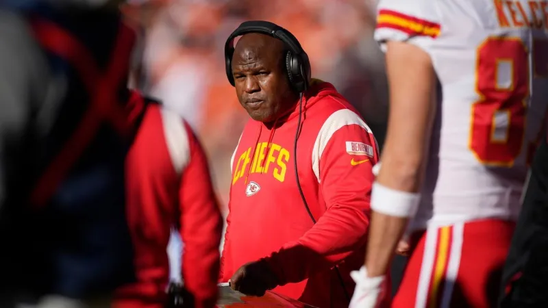 Chiefs assistant Eric Bieniemy remains with family after wife's shooting