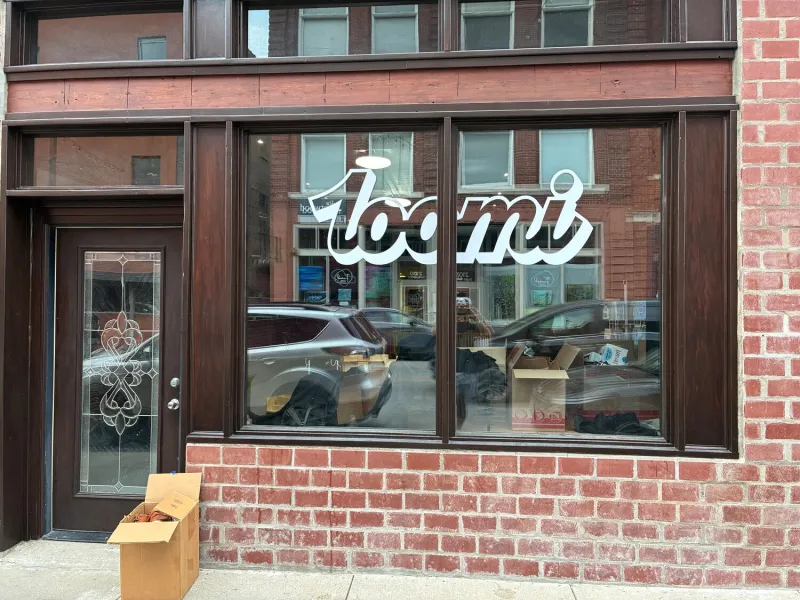 Loomi Candle Bar to open under new ownership