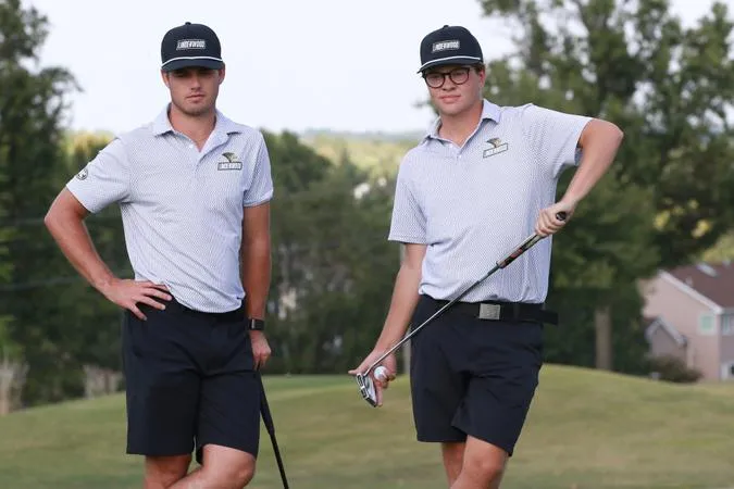 Men's Golf Earns PLATFORM Golf Team Academic Award