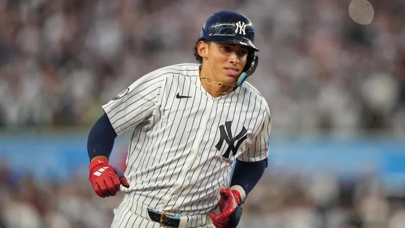 George Lombard Jr. homers in memorable big league debut as Yankees blank Cardinals 2-0