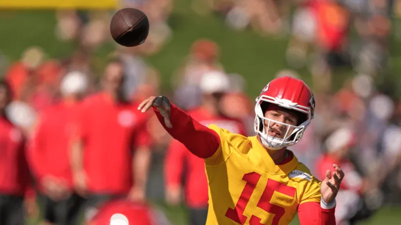 Chiefs coach Andy Reid hints Patrick Mahomes may sit out entire Chiefs preseason