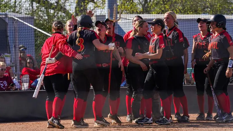 Softball Earns Easton/NFCA Division II All-Academic Accolades