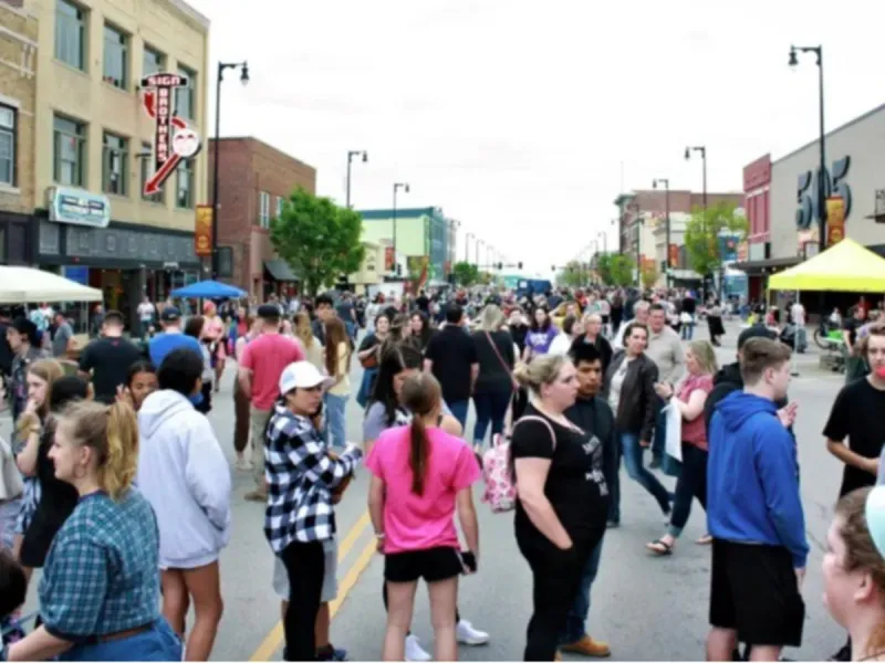 Pittsburg Arts Council seeks artists for upcoming ArtWalk